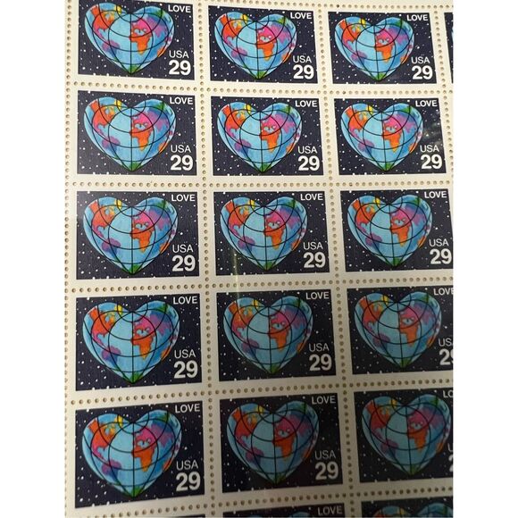MNH 1991 Scott #2535 Love Heart Stamps 29 Cent Stamp Sheet of 50 Stamps - Picture 2 of 2